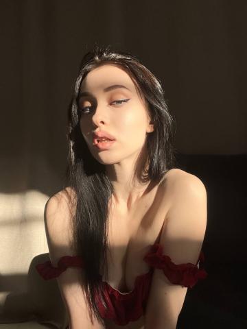 Моника фото 2